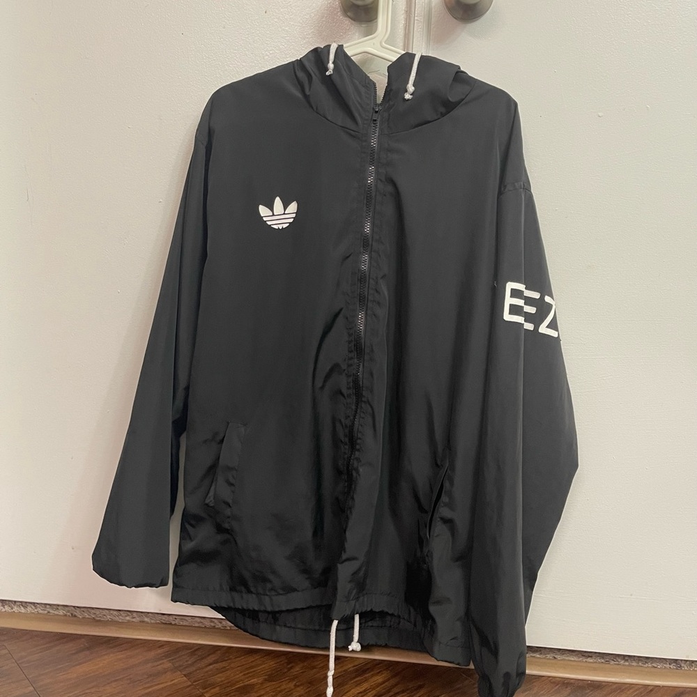 Yeezy jacket - Picture 2 of 3